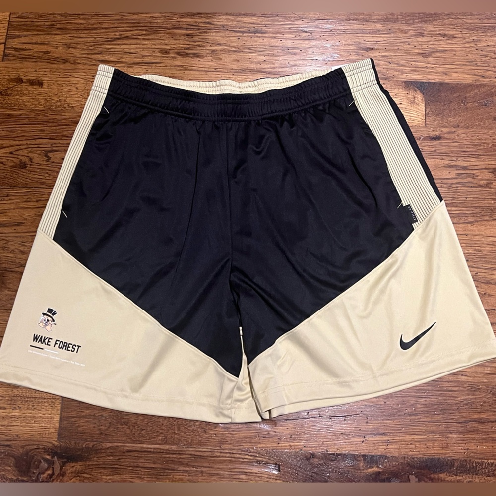 NEW Wake Forest Demon Deacons Nike Performance Player Shorts